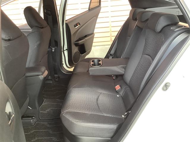 プリウス Ａ　トヨタ認定中古車　ワンセグ　メモリーナビ　Ｂｌｕｅｔｏｏｔｈ接続　ミュージックプレイヤー接続可　バックカメラ　衝突被害軽減システム　ＥＴＣ　ＬＥＤヘッドランプ（34枚目）