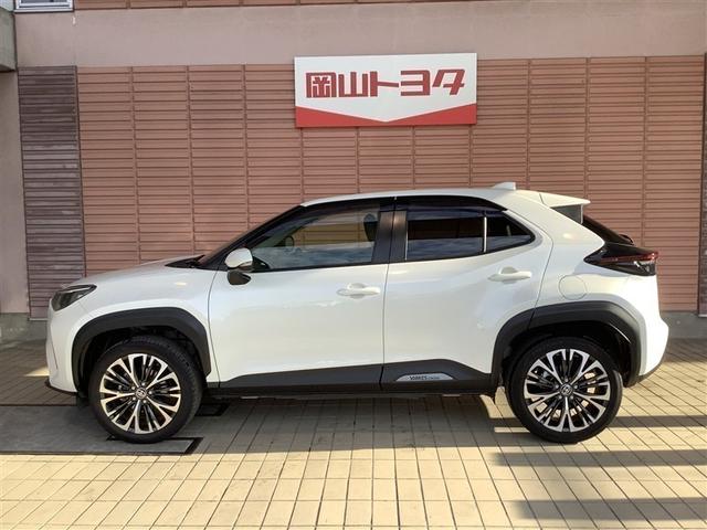 ヤリスクロス ハイブリッドＺ　トヨタ認定中古車　メモリーナビ　Ｂｌｕｅｔｏｏｔｈ接続　ＵＳＢ端子　ミュージックプレイヤー接続可　バックカメラ　衝突被害軽減システム　ＥＴＣ　ドラレコ　ＬＥＤヘッドランプ　ワンオーナー　記録簿（2枚目）