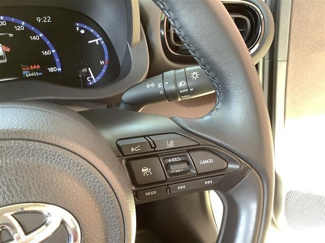 ヤリスクロス ハイブリッドＺ　トヨタ認定中古車　メモリーナビ　Ｂｌｕｅｔｏｏｔｈ接続　ＵＳＢ端子　ミュージックプレイヤー接続可　バックカメラ　衝突被害軽減システム　ＥＴＣ　ドラレコ　ＬＥＤヘッドランプ　ワンオーナー　記録簿（16枚目）