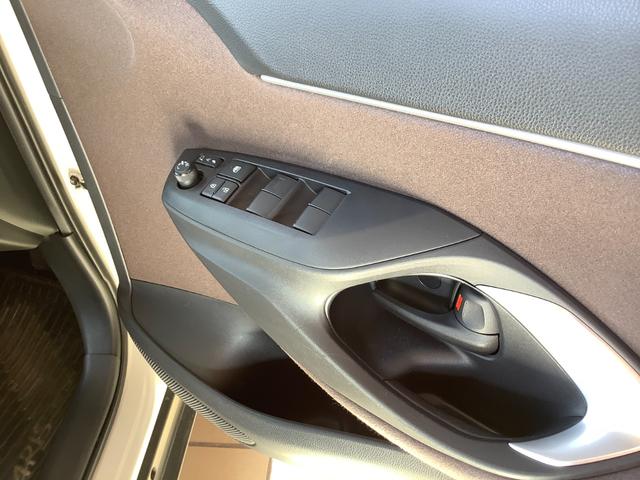 ヤリスクロス ハイブリッドＺ　トヨタ認定中古車　メモリーナビ　Ｂｌｕｅｔｏｏｔｈ接続　ＵＳＢ端子　ミュージックプレイヤー接続可　バックカメラ　衝突被害軽減システム　ＥＴＣ　ドラレコ　ＬＥＤヘッドランプ　ワンオーナー　記録簿（47枚目）