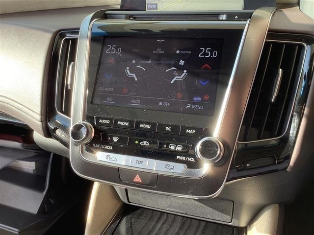 クラウンハイブリッド G トヨタ認定中古車 サンルーフ フルセグ メモリーナビ DVD再生 Bluetooth ミュージックプレイヤー接続可 バックカメラ 衝突被害軽減システム ETC ドラレコ LED ワンオーナー 記録簿(12枚目)