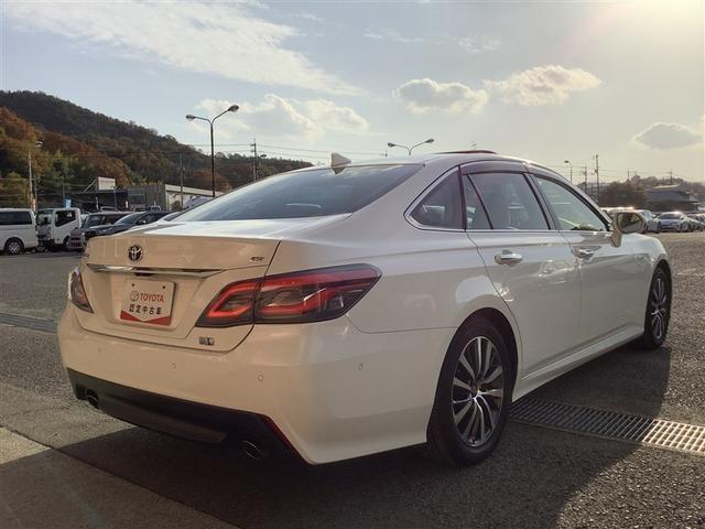 クラウンハイブリッド G トヨタ認定中古車 サンルーフ フルセグ メモリーナビ DVD再生 Bluetooth ミュージックプレイヤー接続可 バックカメラ 衝突被害軽減システム ETC ドラレコ LED ワンオーナー 記録簿(24枚目)