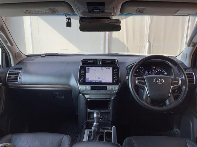 ��������܂Ƃ߂�ꂽ���F���̗ǂ��C���p�l����B����X�C�b�`���g���₷���ʒu�ɔz�u����Ă��܂��B