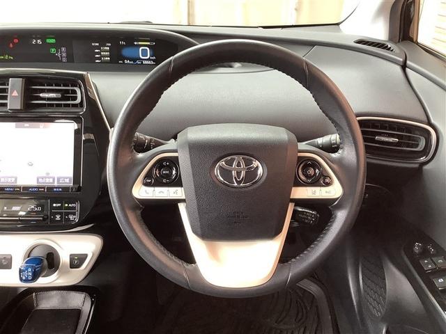 プリウス Ａ　トヨタ認定中古車　サンルーフ　フルセグ　メモリーナビ　ＤＶＤ再生　ミュージックプレイヤー接続可　バックカメラ　衝突被害軽減システム　ＥＴＣ　ＬＥＤヘッドランプ（4枚目）