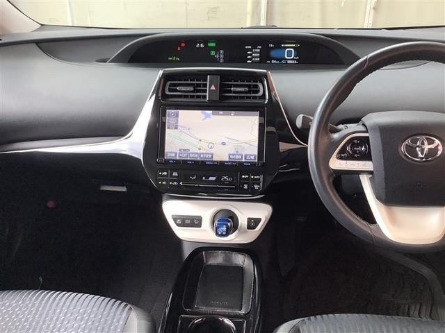 プリウス Ａ　トヨタ認定中古車　サンルーフ　フルセグ　メモリーナビ　ＤＶＤ再生　ミュージックプレイヤー接続可　バックカメラ　衝突被害軽減システム　ＥＴＣ　ＬＥＤヘッドランプ（10枚目）