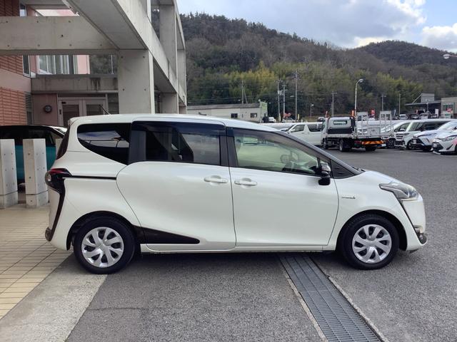 シエンタ ハイブリッドG トヨタ認定中古車 フルセグ メモリーナビ DVD再生 Bluetooth ミュージックプレイヤー接続可 バックカメラ 衝突被害軽減システム ETC ドラレコ 両側電動スライド LED 7人 3列(50枚目)