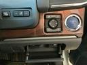 ロイヤルサルーン　トヨタ認定中古車　フルセグ　ＨＤＤナビ　ＤＶＤ再生　Ｂｌｕｅｔｏｏｔｈ接続　ＵＳＢ　ミュージックプレイヤー接続可　バックカメラ　衝突被害軽減システム　ＥＴＣ　ＨＩＤヘッドライト　ワンオーナー　記録簿（45枚目）
