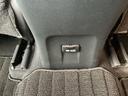 センターコンソール裏にコンセント差し込み口があります。災害時やキャンプ時に便利です☆