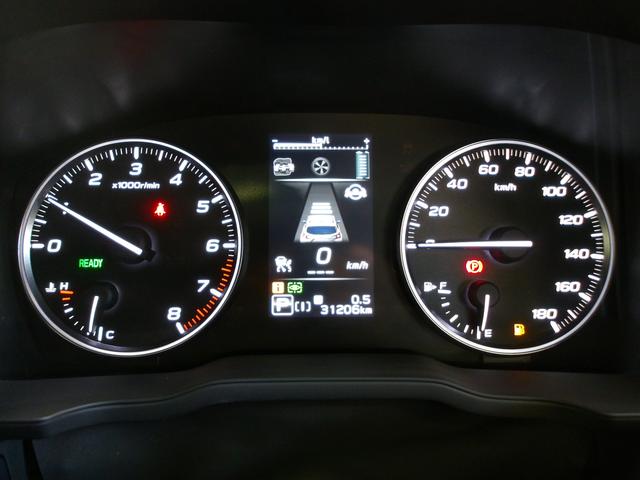 クロストレック リミテッド　ＡＷＤ　サンルーフ　ブラック／グレー本革シート（20枚目）