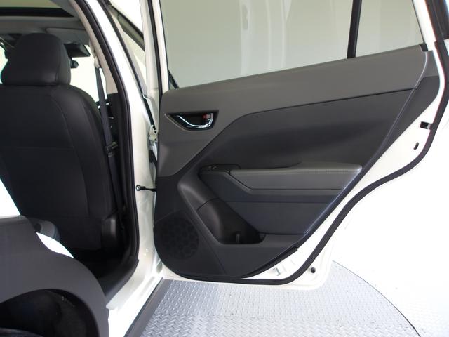 クロストレック リミテッド　ＡＷＤ　サンルーフ　ブラック／グレー本革シート（45枚目）