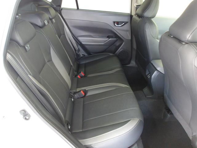 クロストレック リミテッド　ＡＷＤ　サンルーフ　ブラック／グレー本革シート（47枚目）