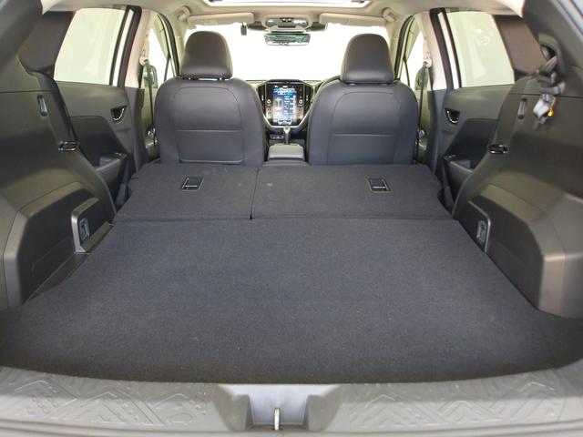 クロストレック リミテッド　ＡＷＤ　サンルーフ　ブラック／グレー本革シート（59枚目）