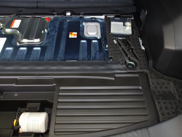 クロストレック リミテッド　ＡＷＤ　サンルーフ　ブラック／グレー本革シート（60枚目）