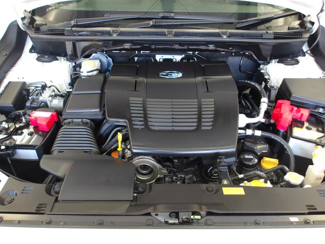 クロストレック リミテッド AWD サンルーフ ブラック/グレー本革シート(69枚目)