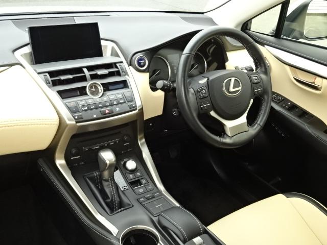 NX300h Iパッケージ ワンオーナー輸入車ディーラー下取(12枚目)