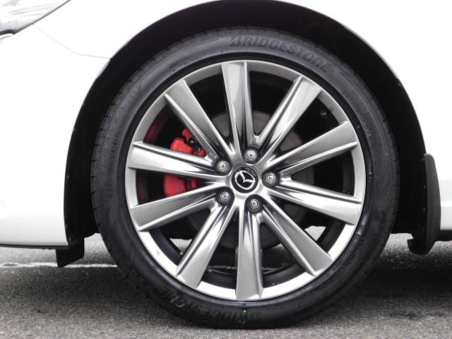 XD Lパッケージ ワンオーナー 禁煙車 輸入車ディーラー下取り 360度ビューモニター LEDヘッドライト 4WD スマートキー ドライブレコーダー(11枚目)