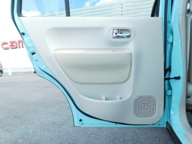 X 禁煙車 ディスチャージヘッドライト オートライト スマートキー 電動格納リモコンドアミラー ベンチシート 運転席シートヒーター メモリーナビ地デジ ブルートゥース 全方位モニター ドアバイザー ETC(73枚目)