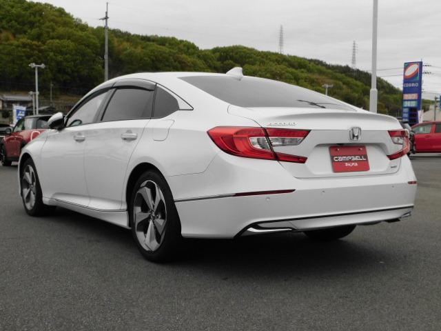 EX 輸入車ディーラー下取 ワンオーナー 禁煙車 LEDヘッドライト サンルーフ レザーシート 純正ナビ 地デジ バックモニター クルーズコントロール ドライブレコーダー前後カメラ ワイヤレススマホ充電(8枚目)
