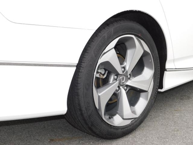 EX 輸入車ディーラー下取 ワンオーナー 禁煙車 LEDヘッドライト サンルーフ レザーシート 純正ナビ 地デジ バックモニター クルーズコントロール ドライブレコーダー前後カメラ ワイヤレススマホ充電(37枚目)