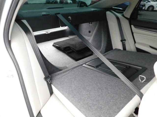 EX 輸入車ディーラー下取 ワンオーナー 禁煙車 LEDヘッドライト サンルーフ レザーシート 純正ナビ 地デジ バックモニター クルーズコントロール ドライブレコーダー前後カメラ ワイヤレススマホ充電(70枚目)