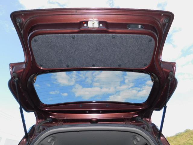 X 輸入車ディーラー下取 禁煙車 スマートキー ベンチシート 電動格納リモコンドアミラー SDナビ 地デジ DVD ミュージックサーバー ブルートゥース ヘッドライトレベライザー アイドリングストップ(68枚目)