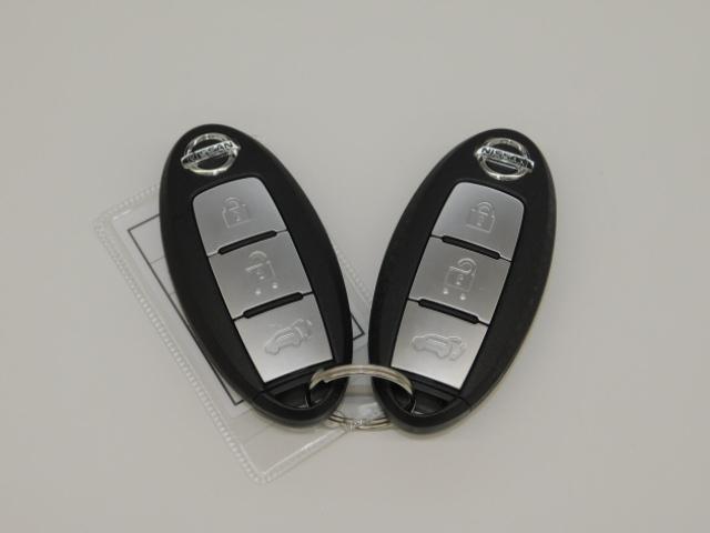 20Xt エマージェンシーブレーキパッケージ 輸入車ディーラー下取 ワンオーナー 禁煙車 4WD LEDヘッドライト インテリジェントキー 純正ナビTV DVD ミュージックサーバー アラウンドビューモニター パワーバックドア シートヒーター(19枚目)