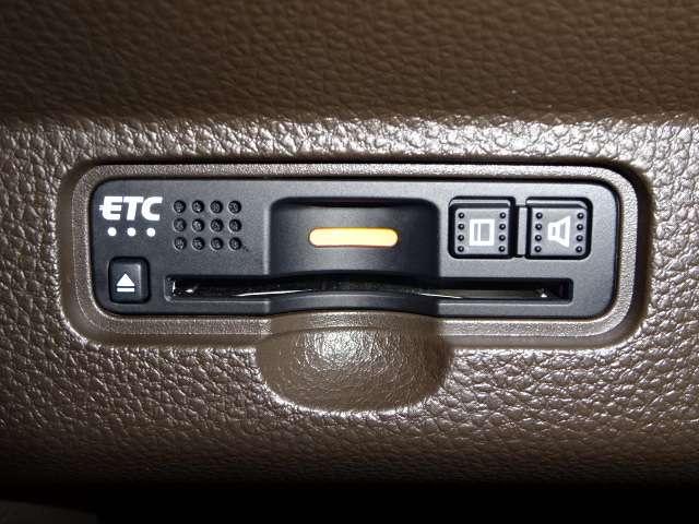 Lホンダセンシング 当社デモカー ナビ リヤカメラ DVD再生 Bカメ ナビTV クルーズコントロール 地デジ 盗難防止システム 禁煙 LED スマートキー アイドリングストップ ワンオーナー キーレス メモリナビ(19枚目)