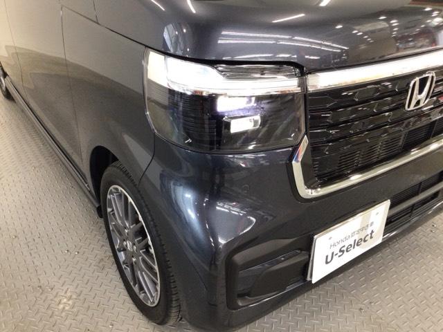 Ｎ－ＢＯＸカスタム ターボ　デモカーＵＰ・ＬＥＤ・フルセグ・メモリナビ・純正ＡＷ・ホンダＣＯＮＮＥＣＴ　イモビライザー　１オナ　衝突被害軽減　フロントカメラ　サイドカメラ　ベンチシート　キーフリー　Ｐセンサー　ＥＳＣ　パワステ（3枚目）
