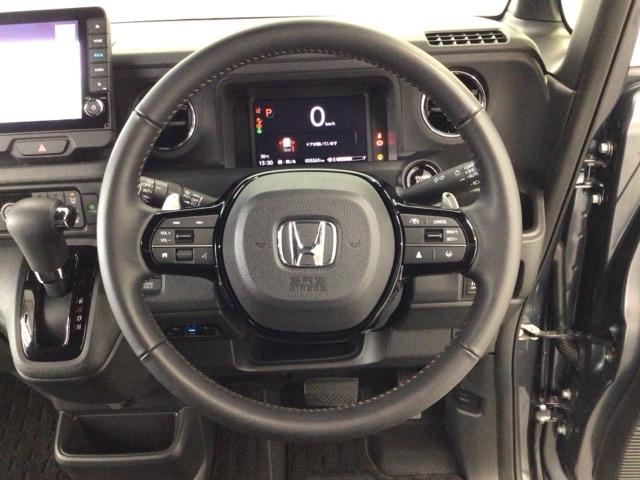 Ｎ－ＢＯＸカスタム ターボ　デモカーＵＰ・ＬＥＤ・フルセグ・メモリナビ・純正ＡＷ・ホンダＣＯＮＮＥＣＴ　イモビライザー　１オナ　衝突被害軽減　フロントカメラ　サイドカメラ　ベンチシート　キーフリー　Ｐセンサー　ＥＳＣ　パワステ（17枚目）