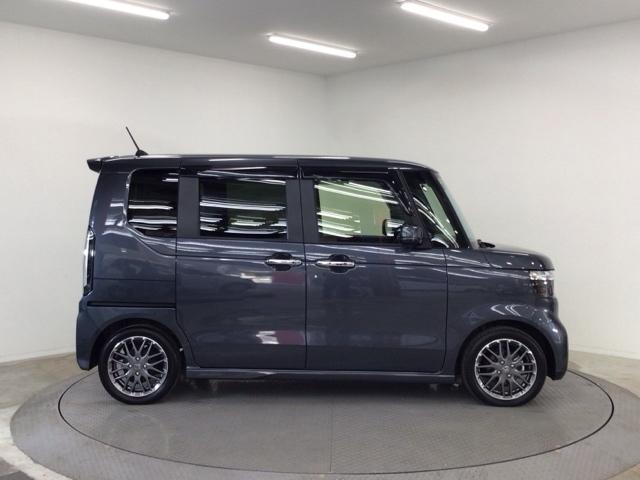 Ｎ－ＢＯＸカスタム ターボ　デモカーＵＰ・ＬＥＤ・フルセグ・メモリナビ・純正ＡＷ・ホンダＣＯＮＮＥＣＴ　イモビライザー　１オナ　衝突被害軽減　フロントカメラ　サイドカメラ　ベンチシート　キーフリー　Ｐセンサー　ＥＳＣ　パワステ（30枚目）