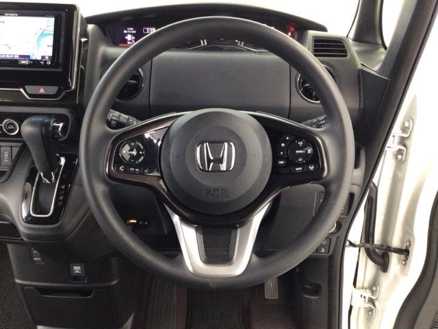 N-BOXカスタム G・Lホンダセンシング LED・フルセグ・メモリナビ・バックカメラ・純正AW・両側電動ドア・ETC 地デジTV 助手席エアバッグ キーレス アイドリングST セキュリティーアラーム スマ-トキ- リアカメラ ナビTV DVD(17枚目)