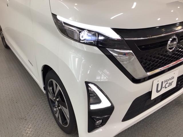 ルークス ハイウェイスターＧターボプロパイロットエディション　ＬＥＤ・フルセグ・メモリナビ・バックカメラ・純正ＡＷ・両側電動ドア・ＥＴＣ　両側パワードア　地デジテレビ　ＵＳＢ入力　プリクラッシュセーフティー　ベンチシート　ＤＶＤ　クルコン　インテリキ－　ＡＣ（2枚目）