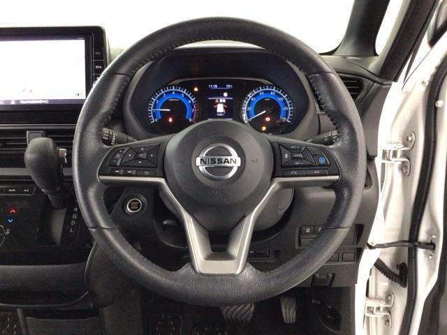 ルークス ハイウェイスターＧターボプロパイロットエディション　ＬＥＤ・フルセグ・メモリナビ・バックカメラ・純正ＡＷ・両側電動ドア・ＥＴＣ　両側パワードア　地デジテレビ　ＵＳＢ入力　プリクラッシュセーフティー　ベンチシート　ＤＶＤ　クルコン　インテリキ－　ＡＣ（17枚目）