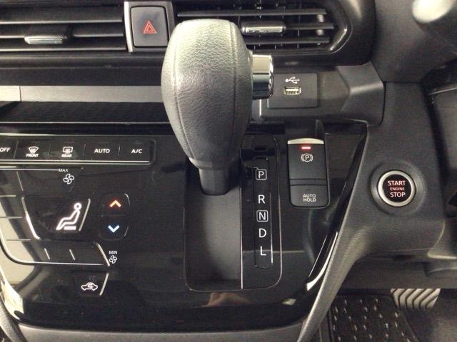 ルークス ハイウェイスターＧターボプロパイロットエディション　ＬＥＤ・フルセグ・メモリナビ・バックカメラ・純正ＡＷ・両側電動ドア・ＥＴＣ　両側パワードア　地デジテレビ　ＵＳＢ入力　プリクラッシュセーフティー　ベンチシート　ＤＶＤ　クルコン　インテリキ－　ＡＣ（22枚目）