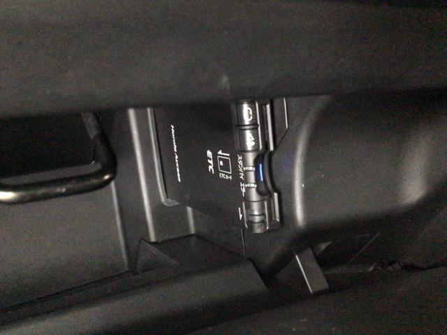 S660 α LED・衝突軽減ブレーキ・センターディスプレイ・USBポート・純正AW・ETC バックカメラ付き サイドエアバック イモビライザー USB接続 LEDランプ スマートキー&プッシュスタート ETC付き(9枚目)