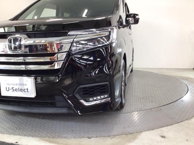 【ＬＥＤヘッドライト】ディスチャージヘッドライト（ＨＩＤ）と同等の明るさで、夜道や雨天走行が明るく視界良好！！　フォグライトも装備で、安心感さらにＵＰです♪安心ドライブを楽しんで下さい♪