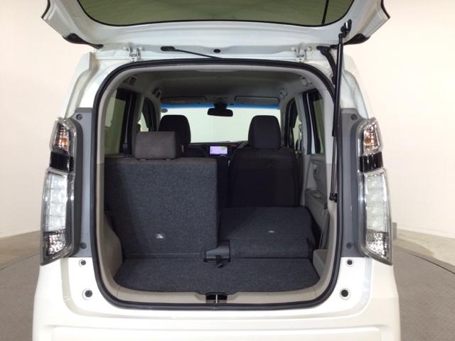 様々なパターンにアレンジができるラゲッジスペース♪お荷物の大きさや量・状況に合わせてアレンジできますので、とっても使い勝手良好ですよ♪タップリ積んで、楽しいお出かけを♪
