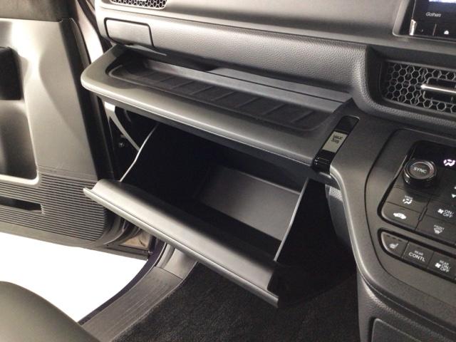 ☆ご契約後、弊社サービス工場でしっかり整備してお客様のもとへお届けします。購入後のアフターサービスも安心してお任せください！