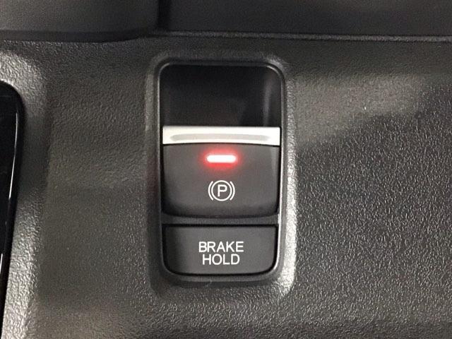 N-BOXカスタム コーディネートスタイル デモカーUP・LED・ホンダCONNECT・メモリナビ・バックカメラ・ETC オートクルーズ ワンオーナー フルセグ対応 W電動ドア シートヒータ ESC リアカメラ ソナー ベンチシート DVD(9枚目)