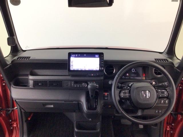 N-BOXカスタム コーディネートスタイル デモカーUP・LED・ホンダCONNECT・メモリナビ・バックカメラ・ETC オートクルーズ ワンオーナー フルセグ対応 W電動ドア シートヒータ ESC リアカメラ ソナー ベンチシート DVD(16枚目)