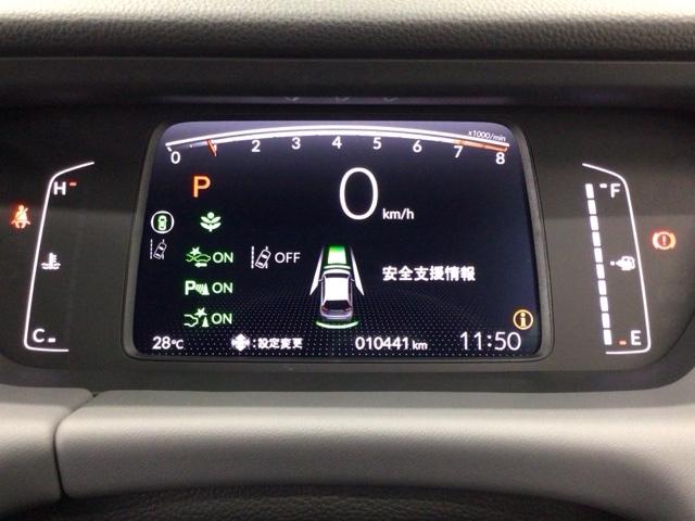 フィット ＲＳ　デモカーＵＰ・ＬＥＤ・ディスプレイオーディオ・バックカメラ・純正ＡＷ・ＥＴＣ　ＵＳＢポート　コーナーセンサー　イモビライザー　リアカメラ　ＬＥＤヘッドライト　ドラレコ　アイドリングストップ　エアコン（21枚目）