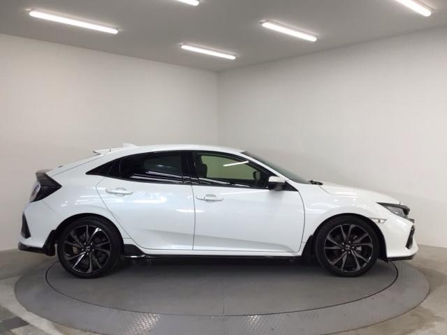 当店での販売車両は、車検整備はもちろん、車検残ありの車両でも点検整備をしっかり終わらせてからお客様へ引き渡し致しますので、安心してご購入いただけます♪