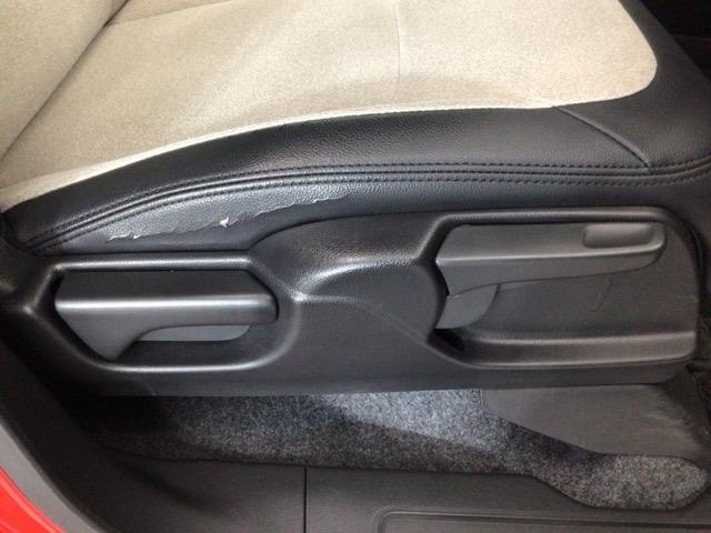 Ｎ－ＯＮＥ オリジナル　ＬＥＤ・衝突軽減ブレーキ・フルセグ・メモリナビ・バックカメラ・ＵＳＢポート・ＥＴＣ　追突被害軽減ブレーキ　オートクルーズコントロール　サイドエアバック　ＥＴＣ車載器　クリアランスソナー　ナビ＆ＴＶ（12枚目）