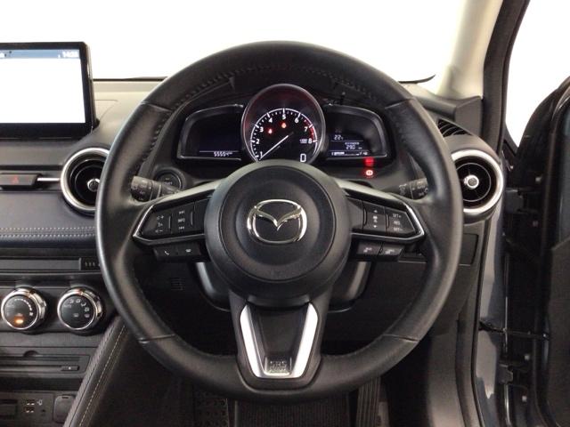 MAZDA2 15SプロアクティブSパッケージ LED・フルセグ・メモリナビ・バックカメラ・純正AW・シートヒーター・ETC 全周囲 衝突軽減装置 Pシート オートクルーズコントロール パーキングセンサー キーフリー DVD スマートキー パワステ(17枚目)