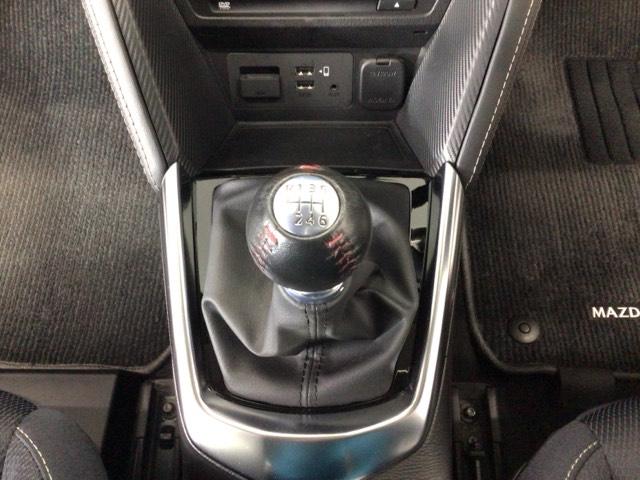 MAZDA2 15SプロアクティブSパッケージ LED・フルセグ・メモリナビ・バックカメラ・純正AW・シートヒーター・ETC 全周囲 衝突軽減装置 Pシート オートクルーズコントロール パーキングセンサー キーフリー DVD スマートキー パワステ(22枚目)