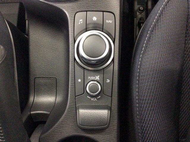 MAZDA2 15SプロアクティブSパッケージ LED・フルセグ・メモリナビ・バックカメラ・純正AW・シートヒーター・ETC 全周囲 衝突軽減装置 Pシート オートクルーズコントロール パーキングセンサー キーフリー DVD スマートキー パワステ(24枚目)