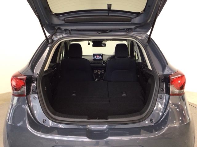 MAZDA2 15SプロアクティブSパッケージ LED・フルセグ・メモリナビ・バックカメラ・純正AW・シートヒーター・ETC 全周囲 衝突軽減装置 Pシート オートクルーズコントロール パーキングセンサー キーフリー DVD スマートキー パワステ(27枚目)