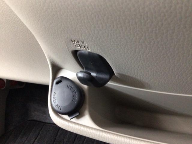 デイズ Ｘ　フルセグ・メモリナビ・ＤＶＤ・ＣＤ・スマートキー・全周囲カメラ・ベンチシート　地デジＴＶ　エマジェンシーブレーキ　横滑防止　ｉＳＴＯＰ　フロントカメラ　Ｗエアバック　ＤＶＤ再生　１オーナー　ＴＶナビ（21枚目）