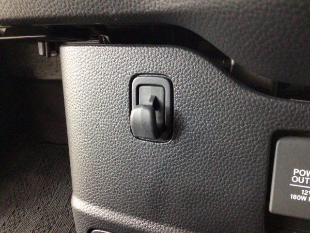 Ｎ－ＢＯＸカスタム Ｇ・Ｌターボホンダセンシング　ＬＥＤ・フルセグ・メモリナビ・純正ＡＷ・両側電動ドア・スマートキー・ＥＴＣ　両側ＰＷスライドドア　Ｂモニタ　Ｉストップ　セキュリティー　ＵＳＢ接続　クルーズコントロール　ナビＴＶ　キーレスエントリー（20枚目）