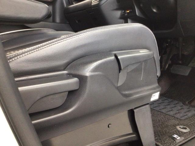 Ｎ－ＢＯＸカスタム Ｇ・Ｌターボホンダセンシング　ＬＥＤ・フルセグ・メモリナビ・純正ＡＷ・両側電動ドア・スマートキー・ＥＴＣ　両側ＰＷスライドドア　Ｂモニタ　Ｉストップ　セキュリティー　ＵＳＢ接続　クルーズコントロール　ナビＴＶ　キーレスエントリー（34枚目）